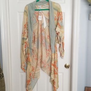 Colorful print kimono wrap
